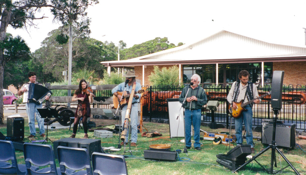 Heritage Week entertainment at Tongarra Museum 1997