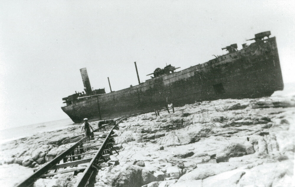 Cities Service Boston' wreck at Bass Point