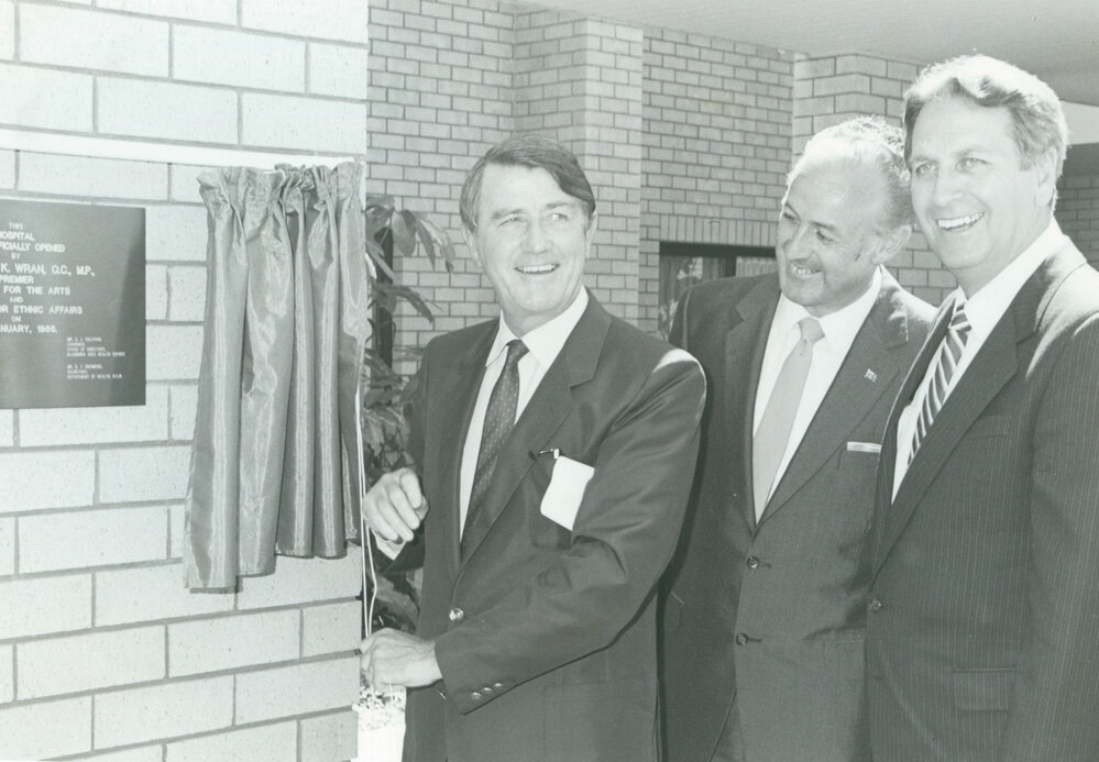 Premier Neville Wran opening Shellharbour Hospital 1986