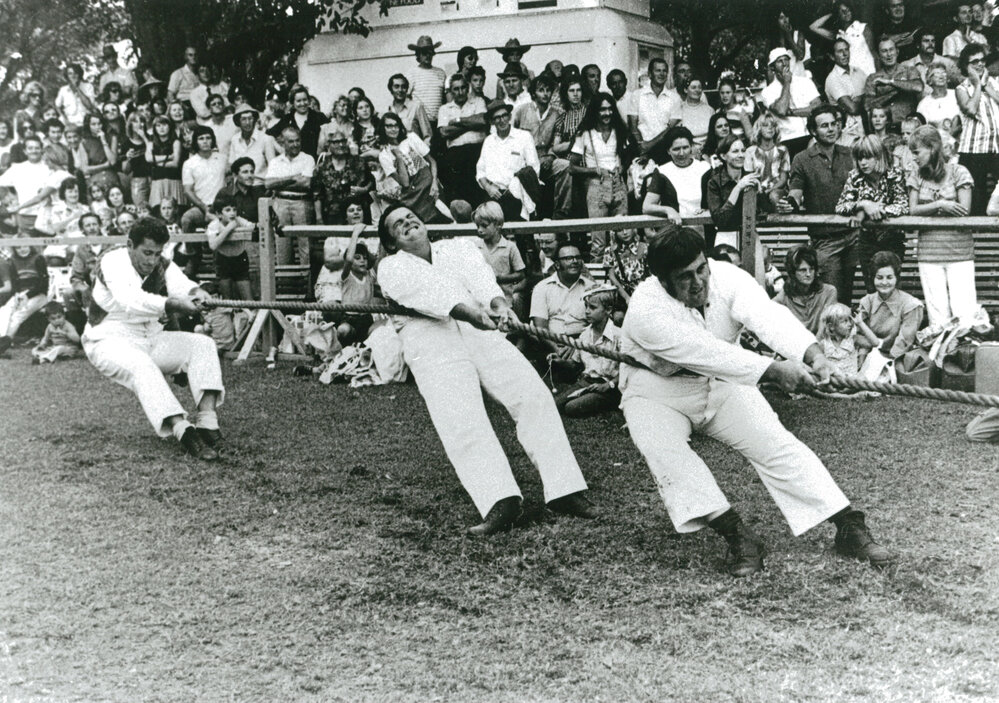 Albion Park Bushfire Brigade Tug-of-war team