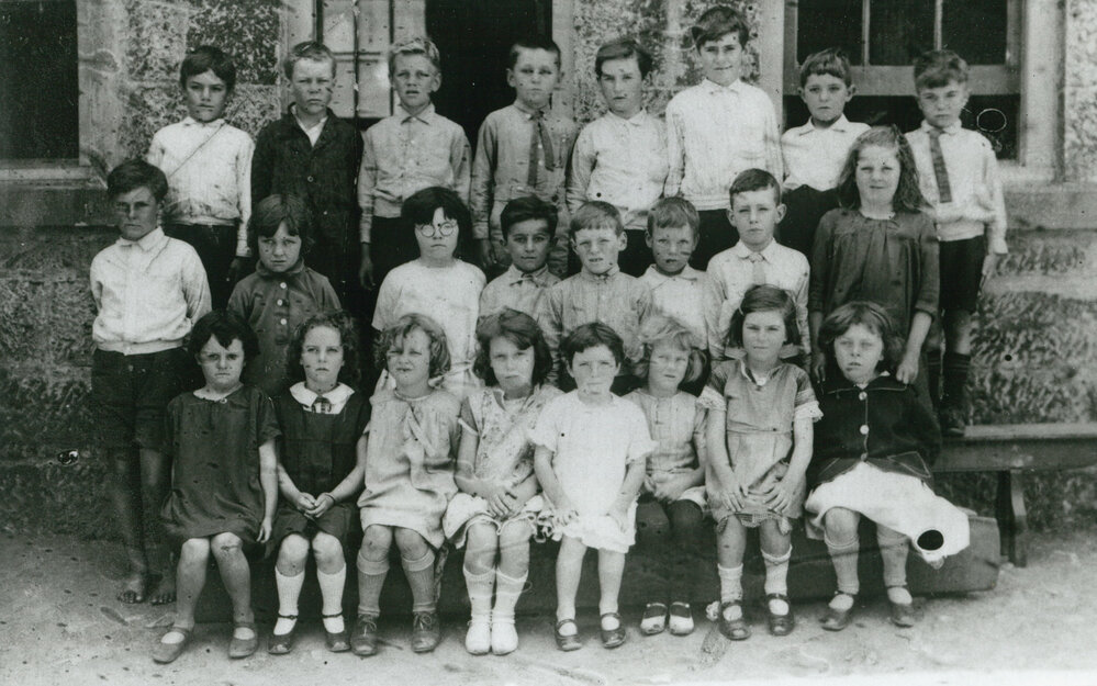 Shellharbour Public School 1st &amp; 2nd class 1927