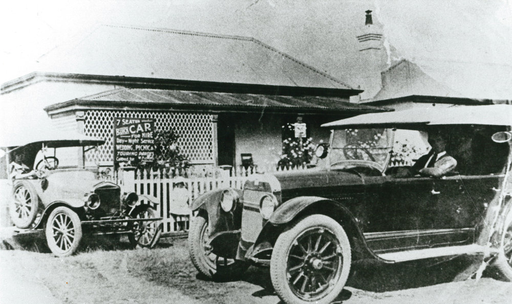 Fleming's hire car service at Albion Park