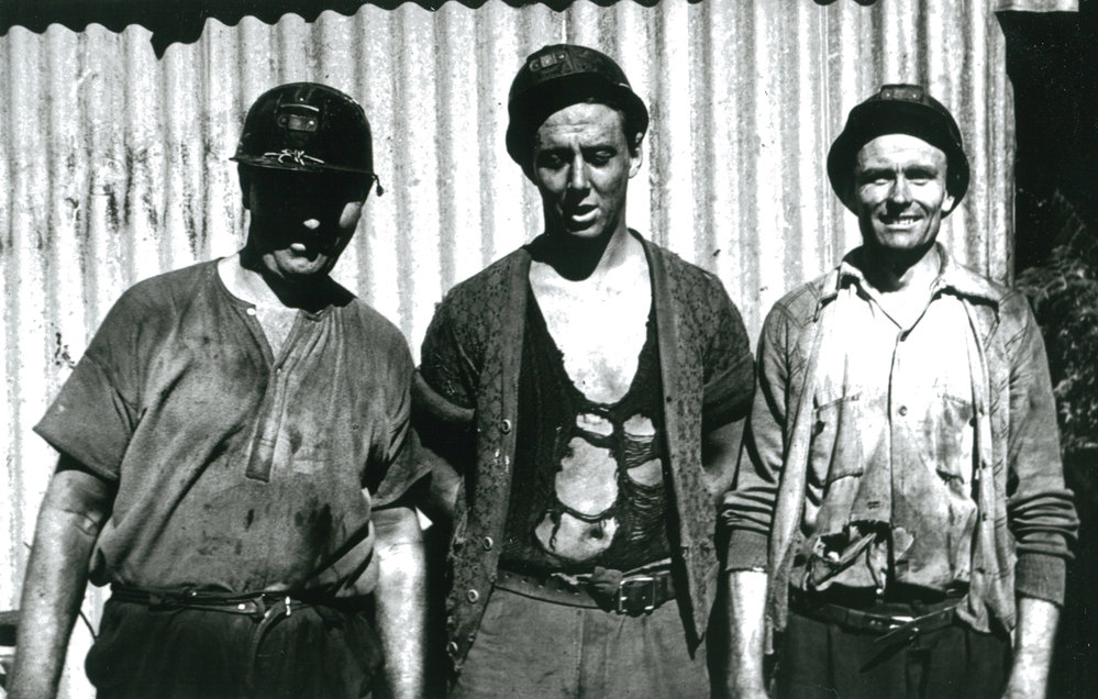Workers at Tongarra Mine in the 1950s