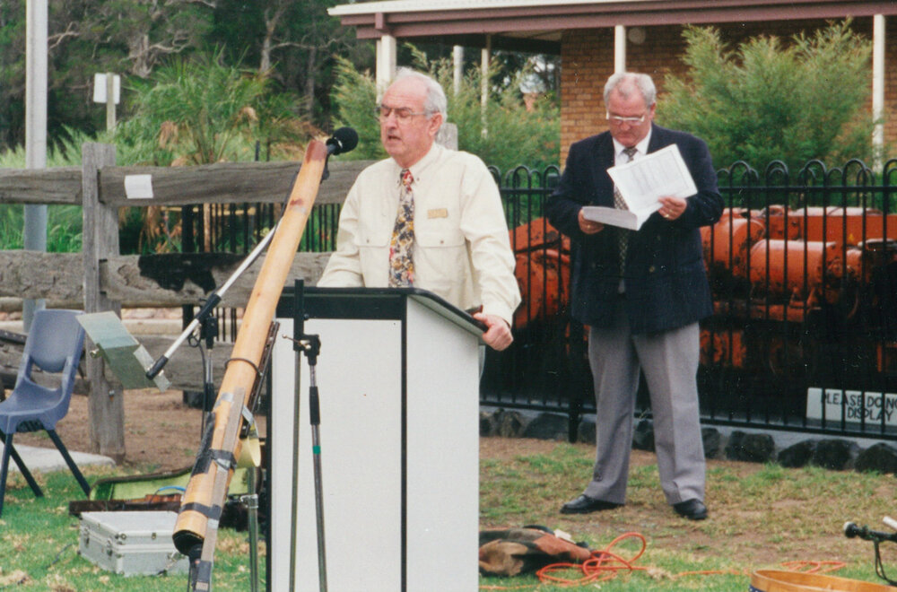 Kevin Gillis speaking at the launch of Heritage Week at Tongarra Museum 1997