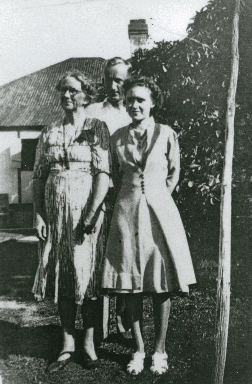 Catherine &amp; Sidney Hazelton with Doris Smith