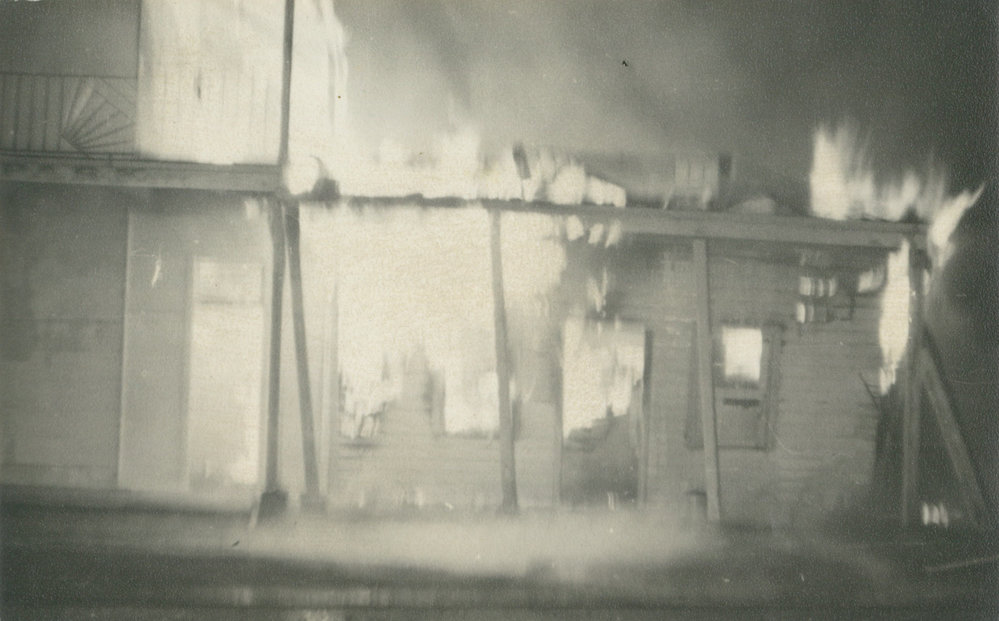 Albion Park Commercial Hotel fire