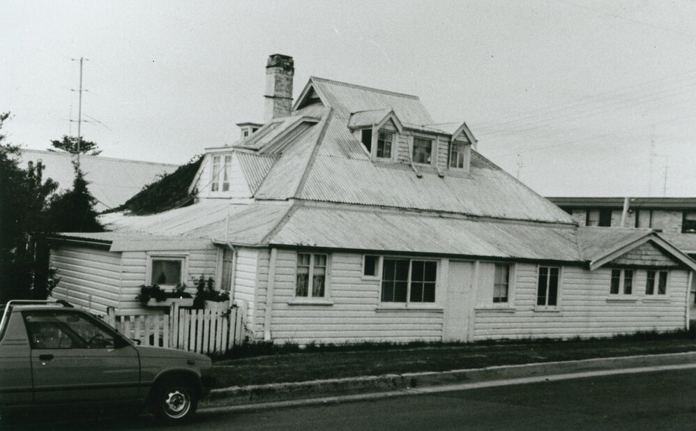 Old corner store in Shellharbour prior to restoration in 1986