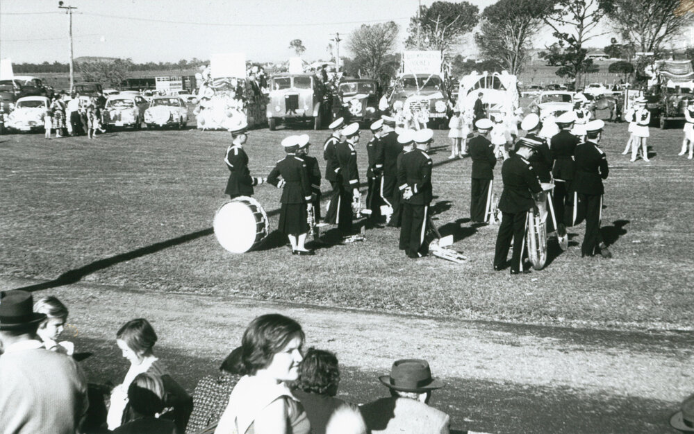 Band at Albion Park Showground
