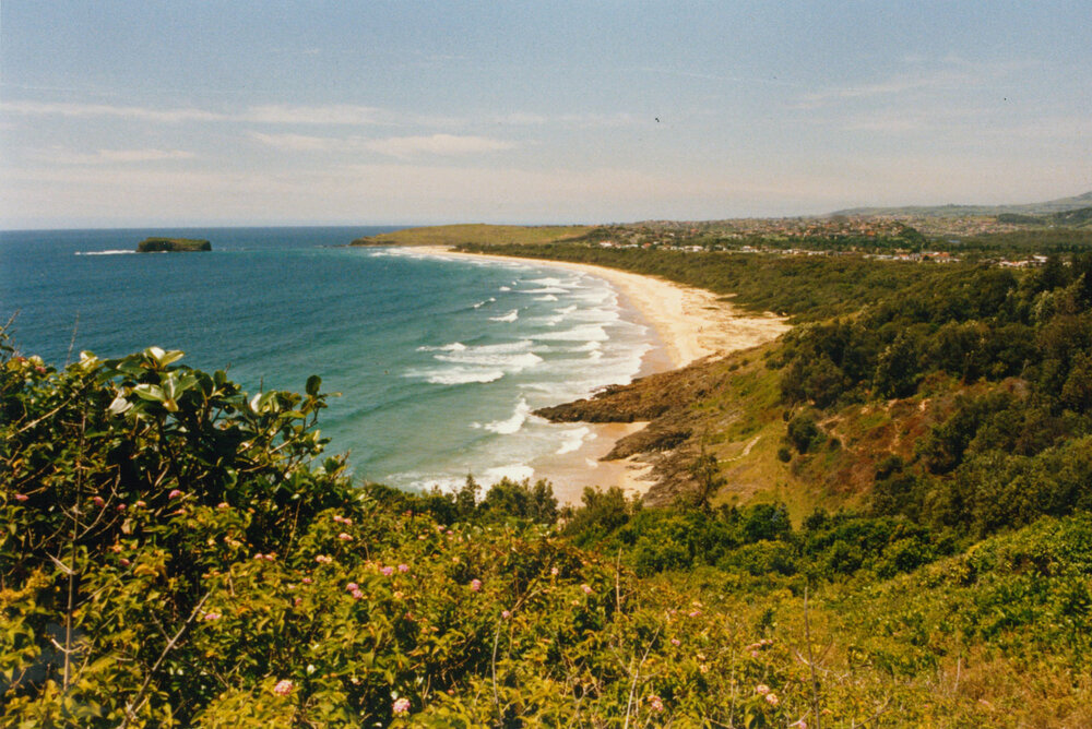 Coastline view of Killalea to Minnamurra 1986