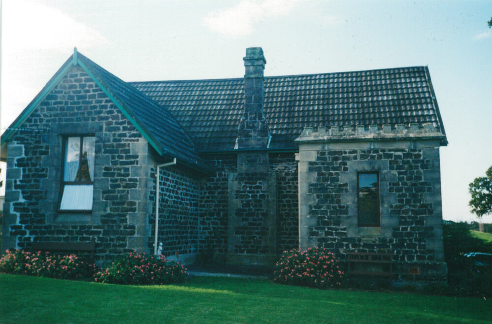 The former Minnamurra School, Swamp Road, Dunmore