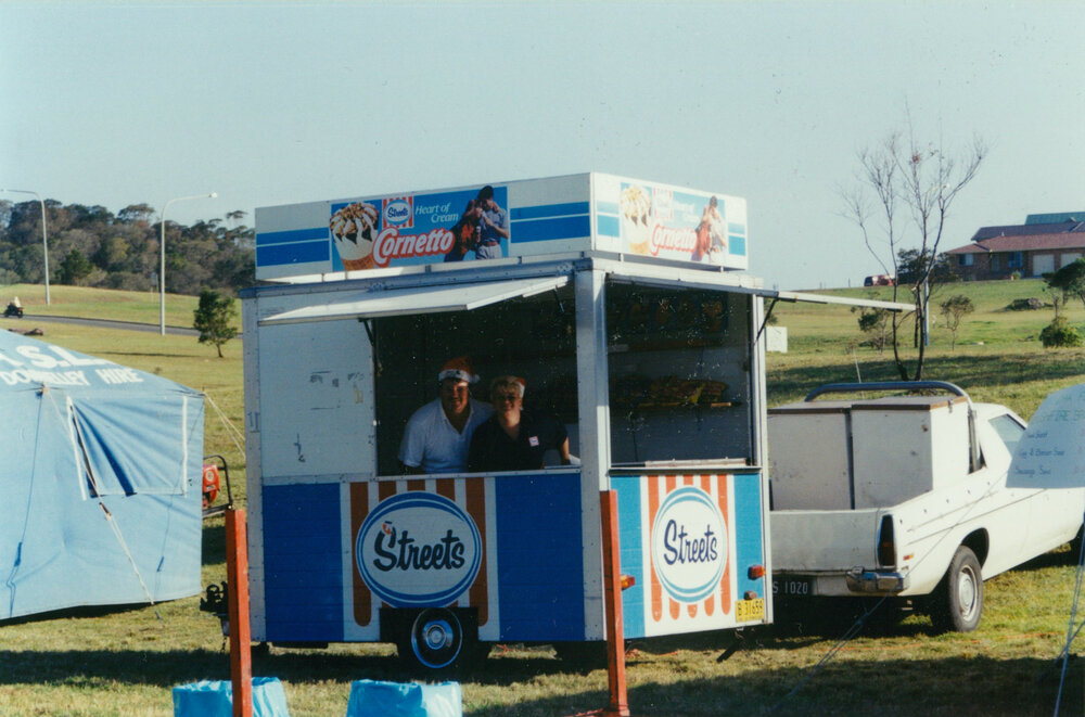 Preparing for Carols by Candlelight at Shellharbour Square 1994