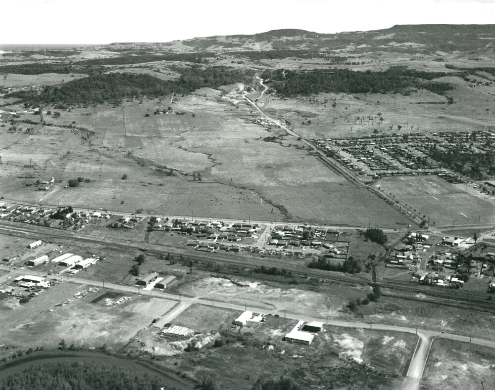 Oak Flats towards Wentworth Hills 1978