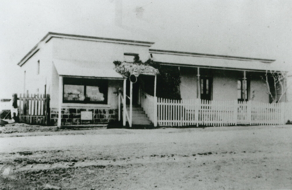 Chemist shop and home of John Hobbs at Albion Park