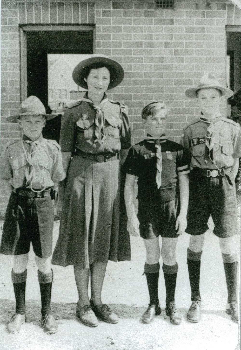 Mary Dorl with some of her scout troop at Wollongong Show