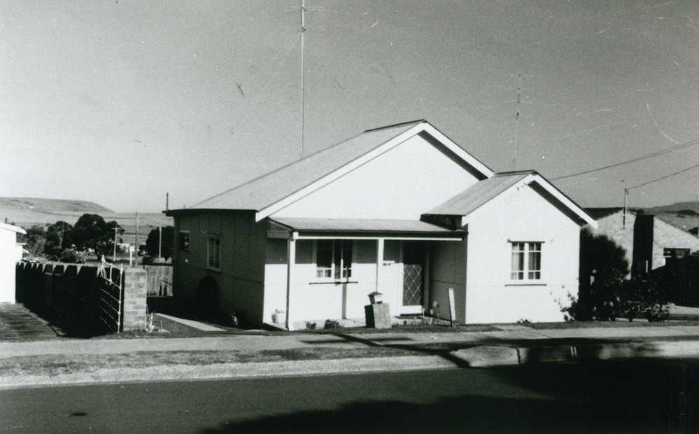 The Synott residence at Shellharbour 1986