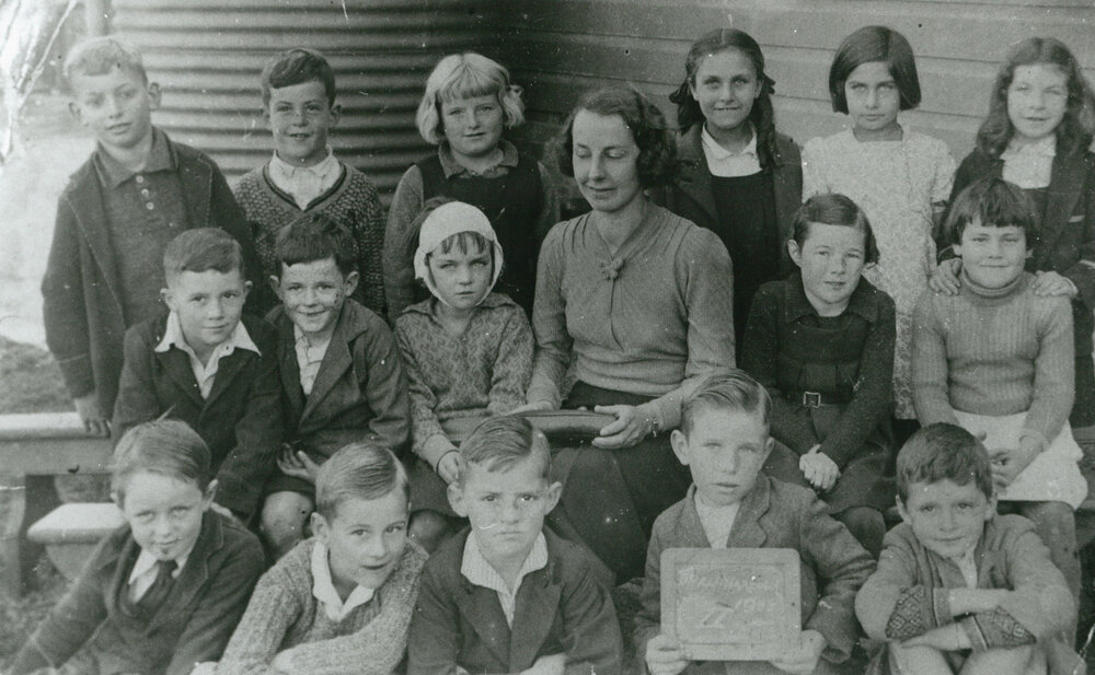 Shellharbour Primary 1st &amp;  2nd class 1938