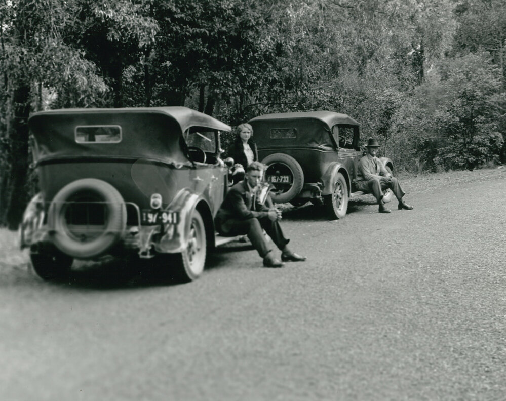 Cars parked on Macquarie Pass