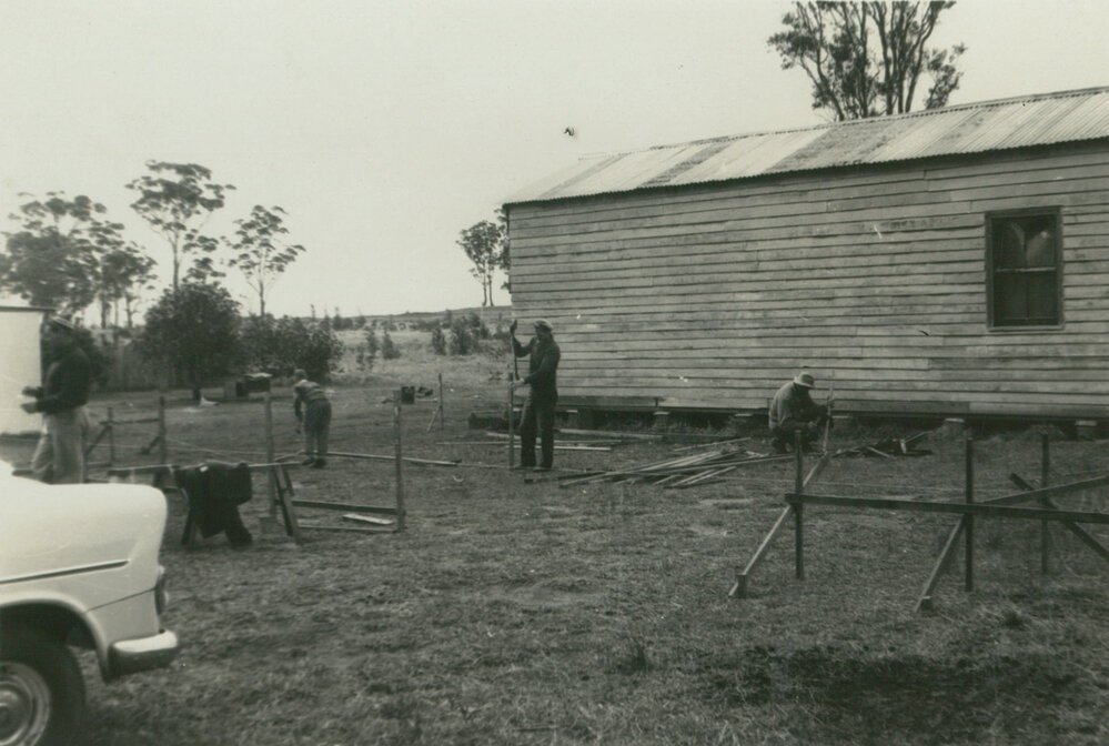 Building the original Scout Hall at Albion Park
