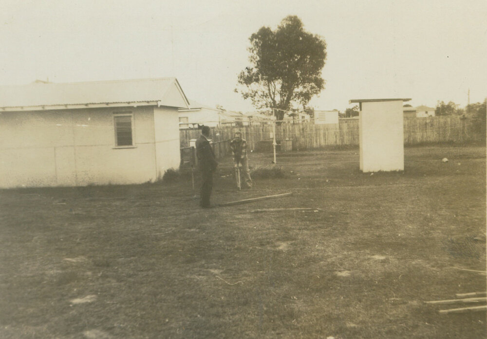 Building the original Scout Hall at Albion Park