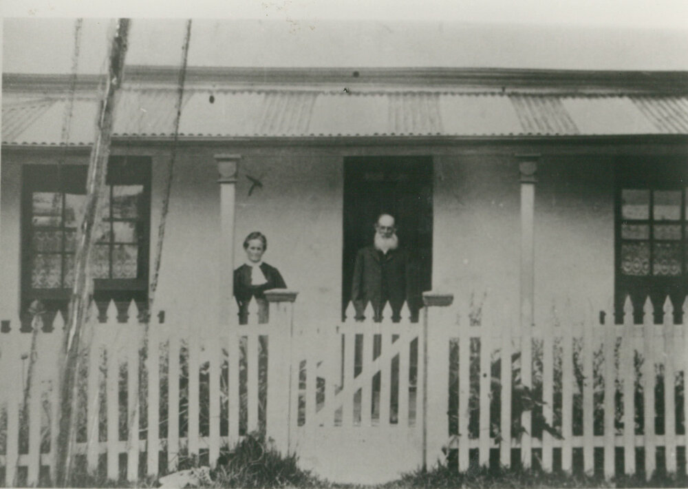 Edward and Annie Hazelton (nee: Green) outside their house in Tongarra Road, Albion Park