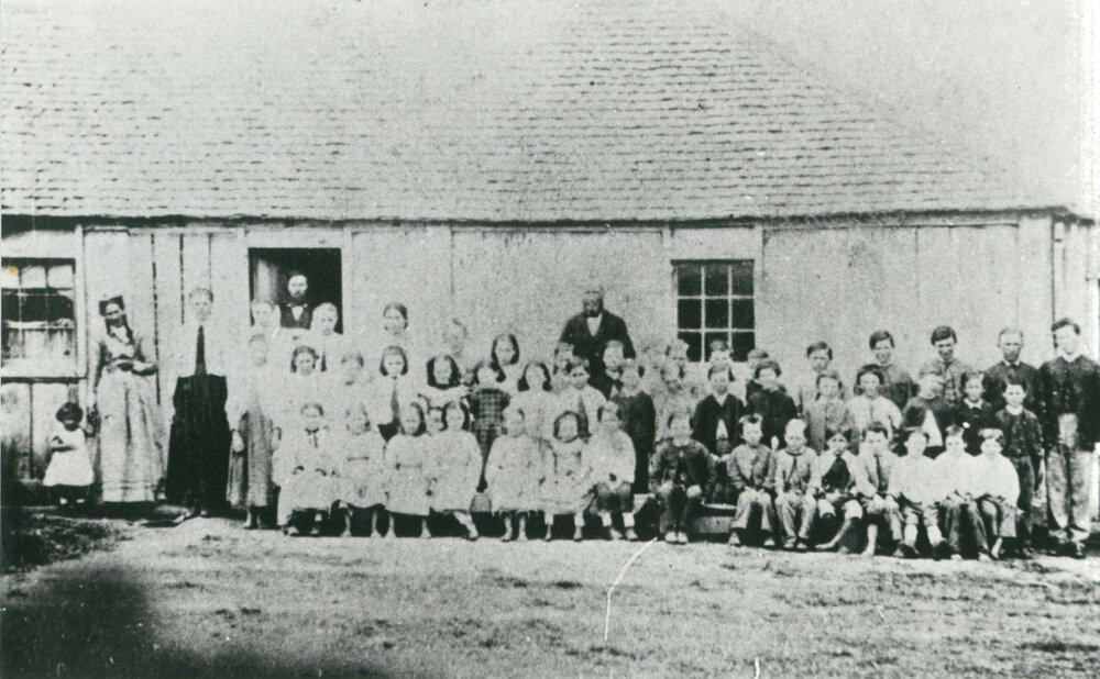 Teachers and pupils of Macquarie River School, Tullimbar c.1870