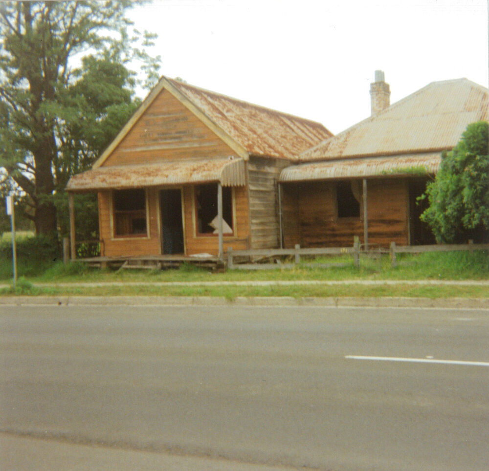 Henry William Parkinson's Plumbing Shop and residence, Albion Park 1890-1920