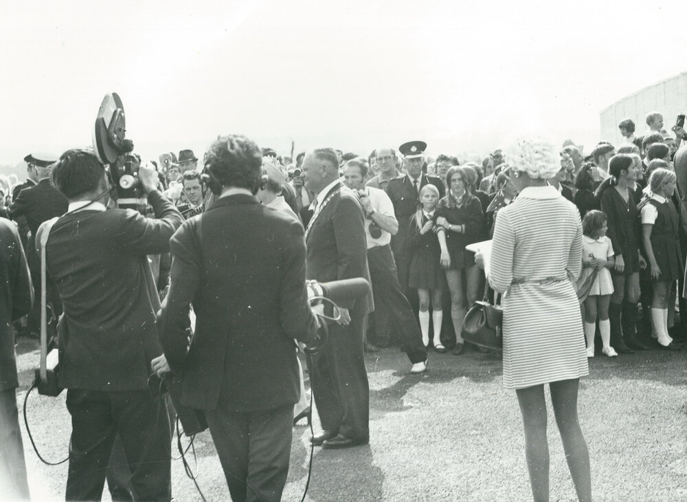 The Queen's visit to Albion Park Aerodrome