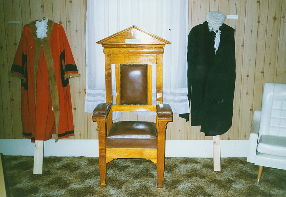 Mayoral chair and robes used by Shellharbour Municipal Council