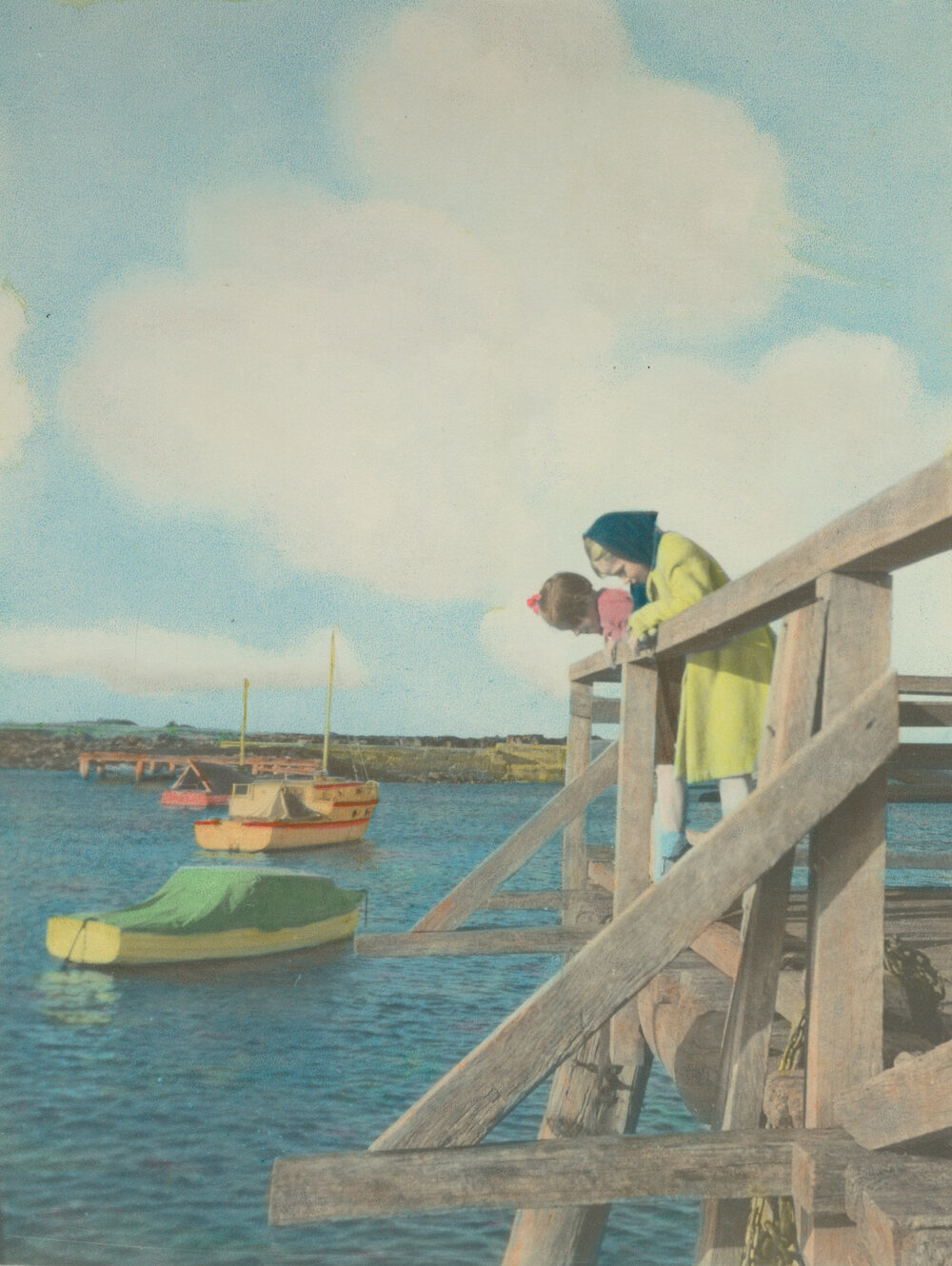 Children on the jetty at Shellharbour