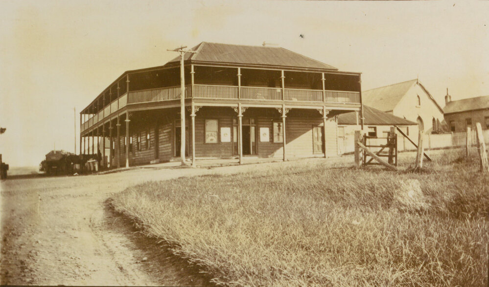 New Royal Hotel, Shellharbour