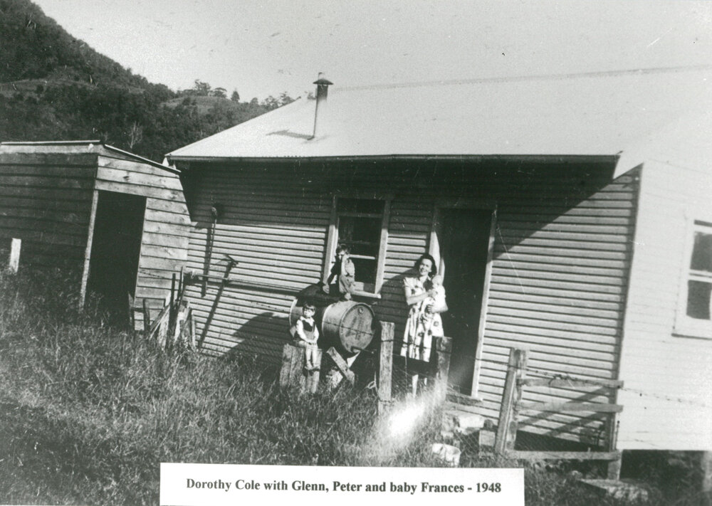 Dorothy Cole with Glenn, Peter and baby Frances 1948