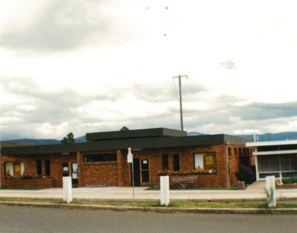 Oak Flats Library