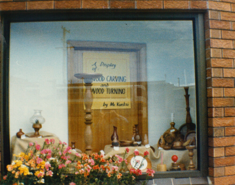Oak Flats Library window display