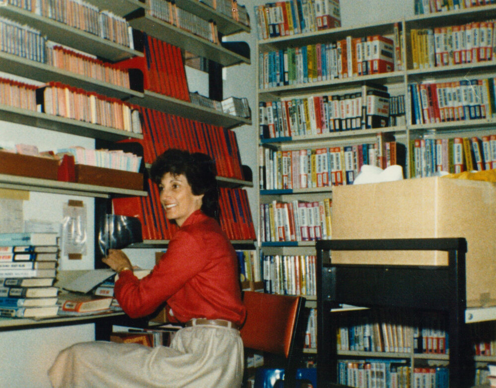Diane Taylor, Oak Flats Library