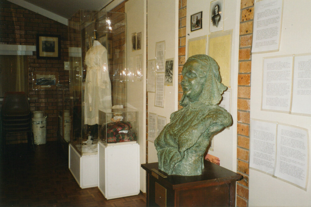 Caroline Chisholm bust at Tongarra Museum