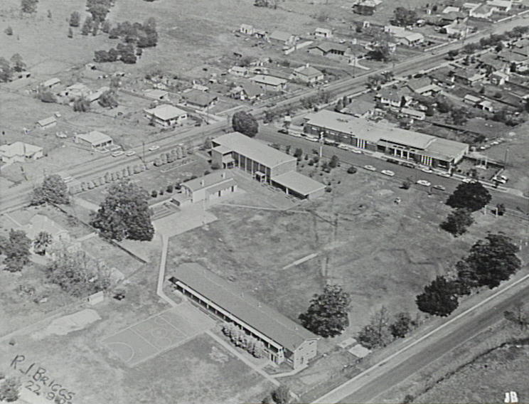 Albion Park Public School and RSL Club 1972