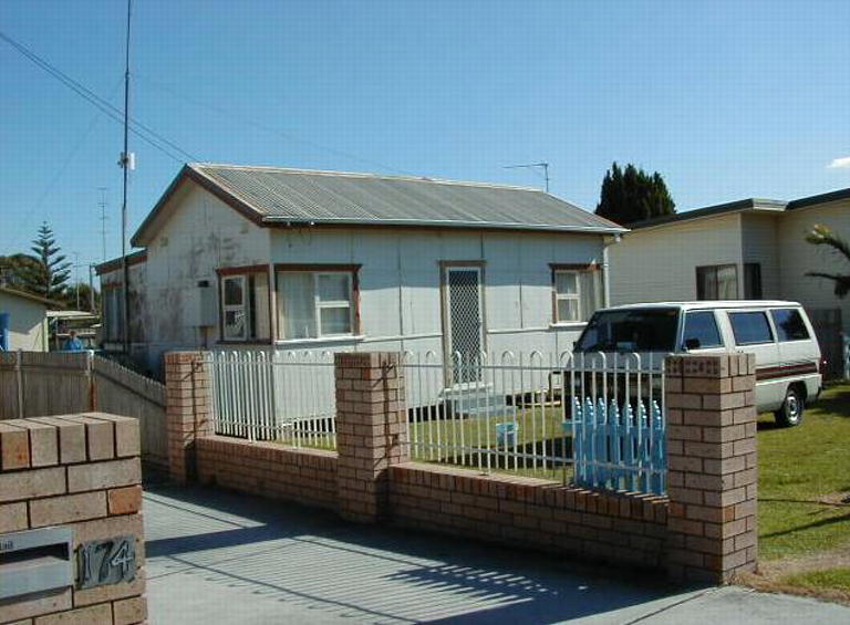 Cottage in Osborne Parade