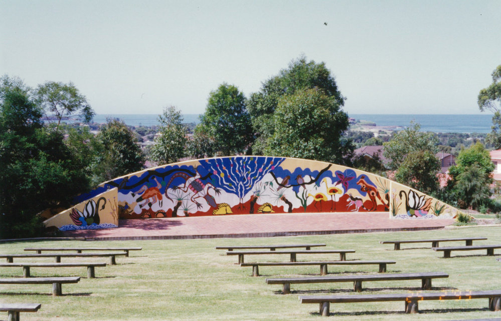 Dreamtime mural at the Blackbutt Amphitheatre