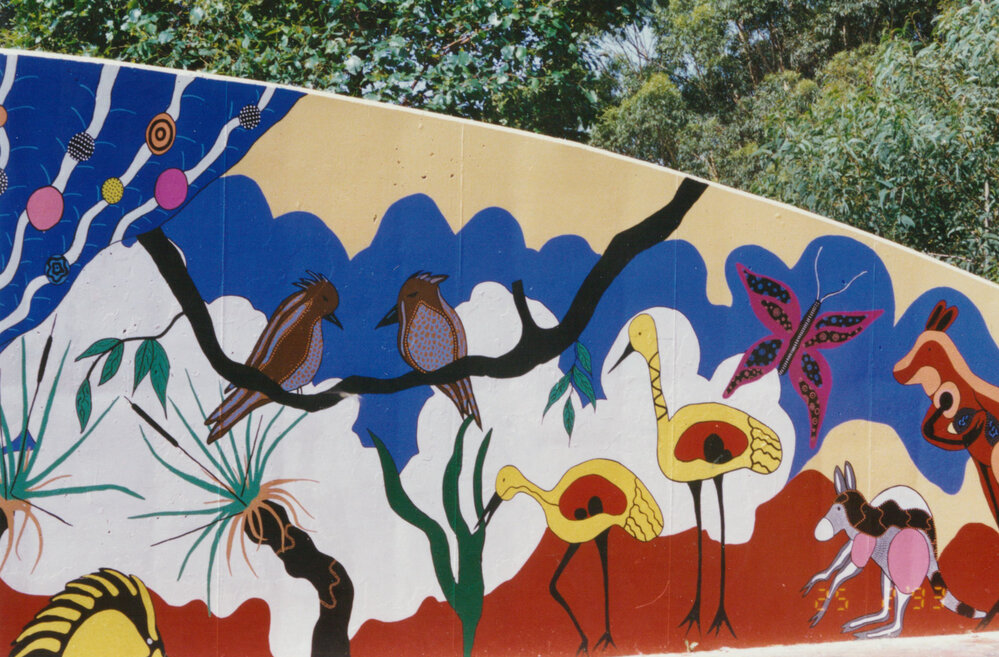 Dreamtime mural, Blackbutt Reserve