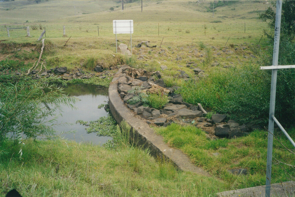 Macquarie Rivulet weir looking north