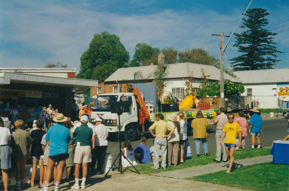 Shellharbour Sunshine Festival 1995