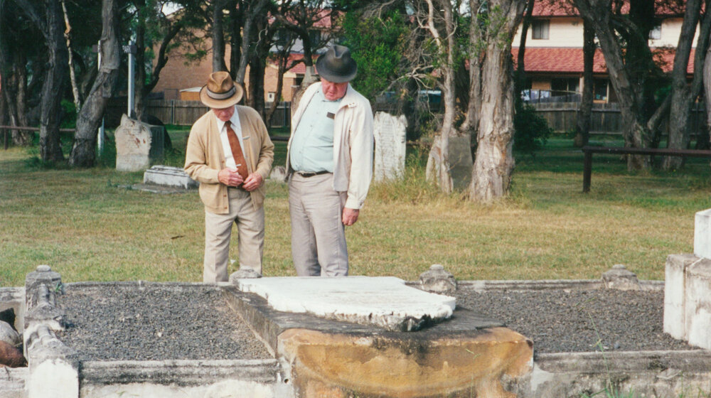 Arthur Parkinson &amp; Fred Moore at Albion Park Pioneer Cemetery