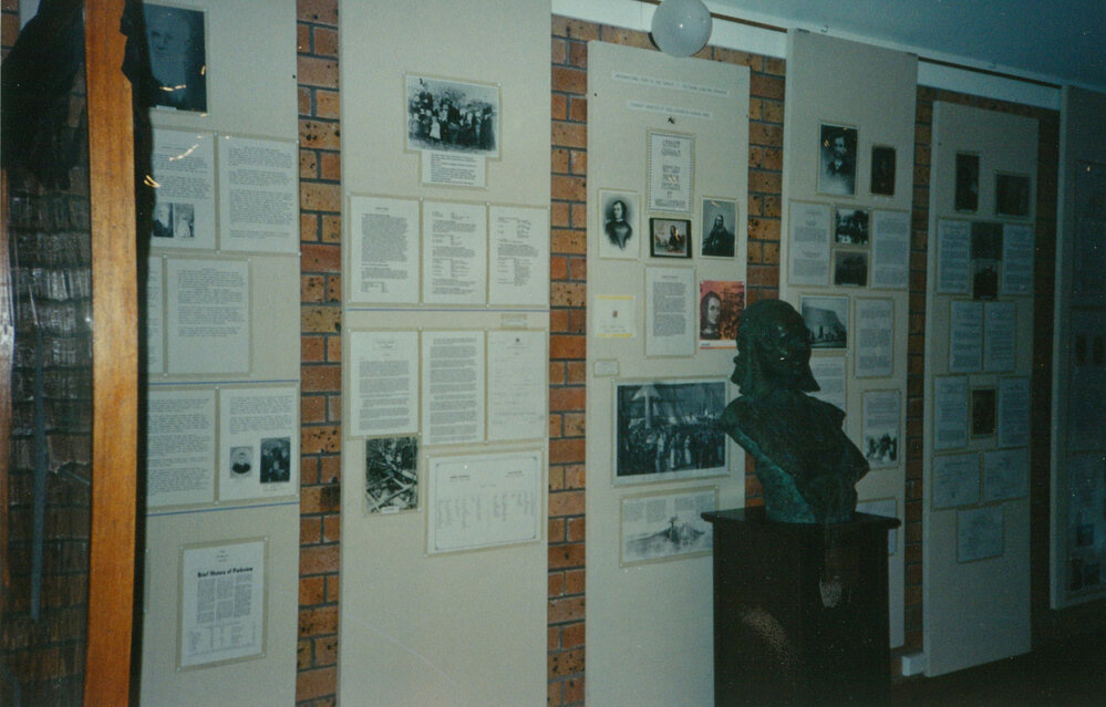 Tongarra Museum Exhibition 1994