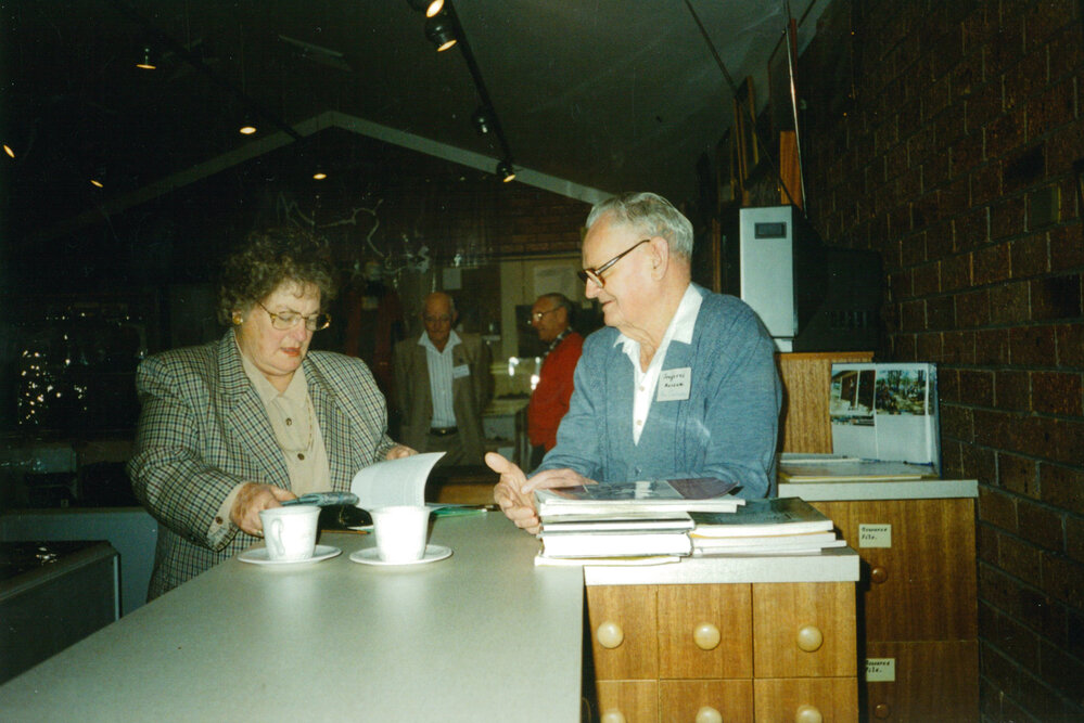 Betty Hargraves &amp; Ray Carmody at Tongarra Museum