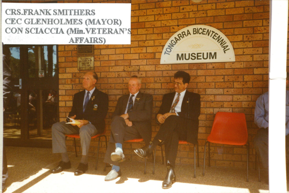 Cr Frank Smithers, Mayor Cec Glenholmes and Con Sciacca, Minister Veteran's Affairs