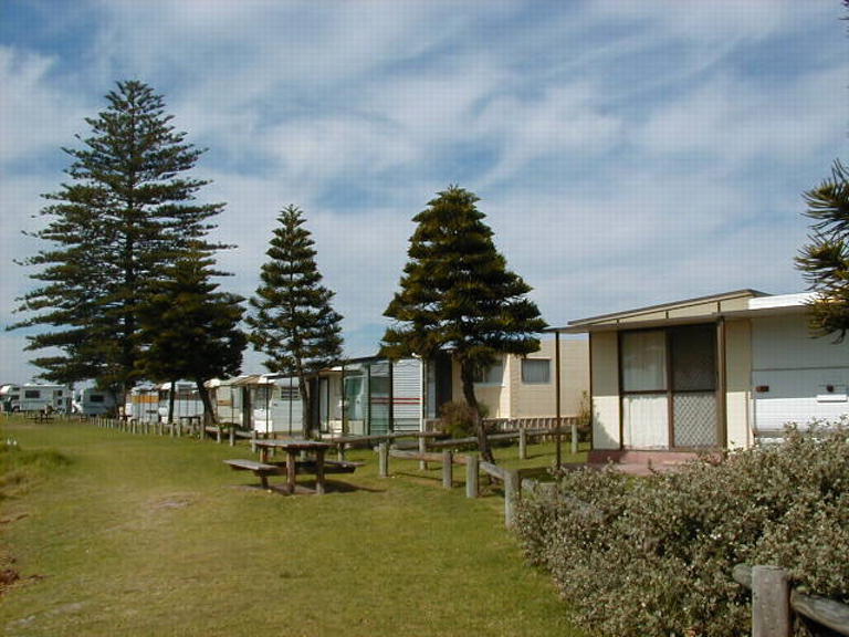 Bassett Park Caravan Park