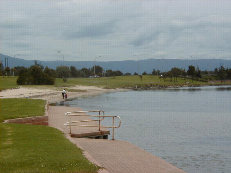 Lake Illawarra foreshore