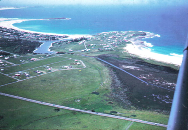 Little Lake and Barrack Point