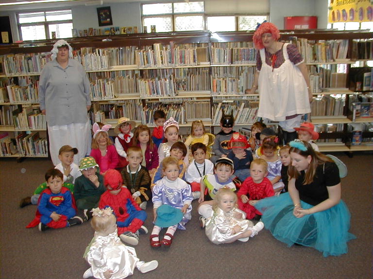 Pre-schoolers at Warilla Library for Book Week