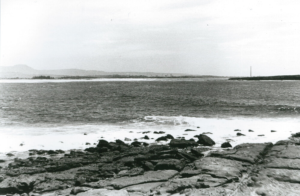Warilla Beach &amp; Lake Illawarra Entrance about 1985